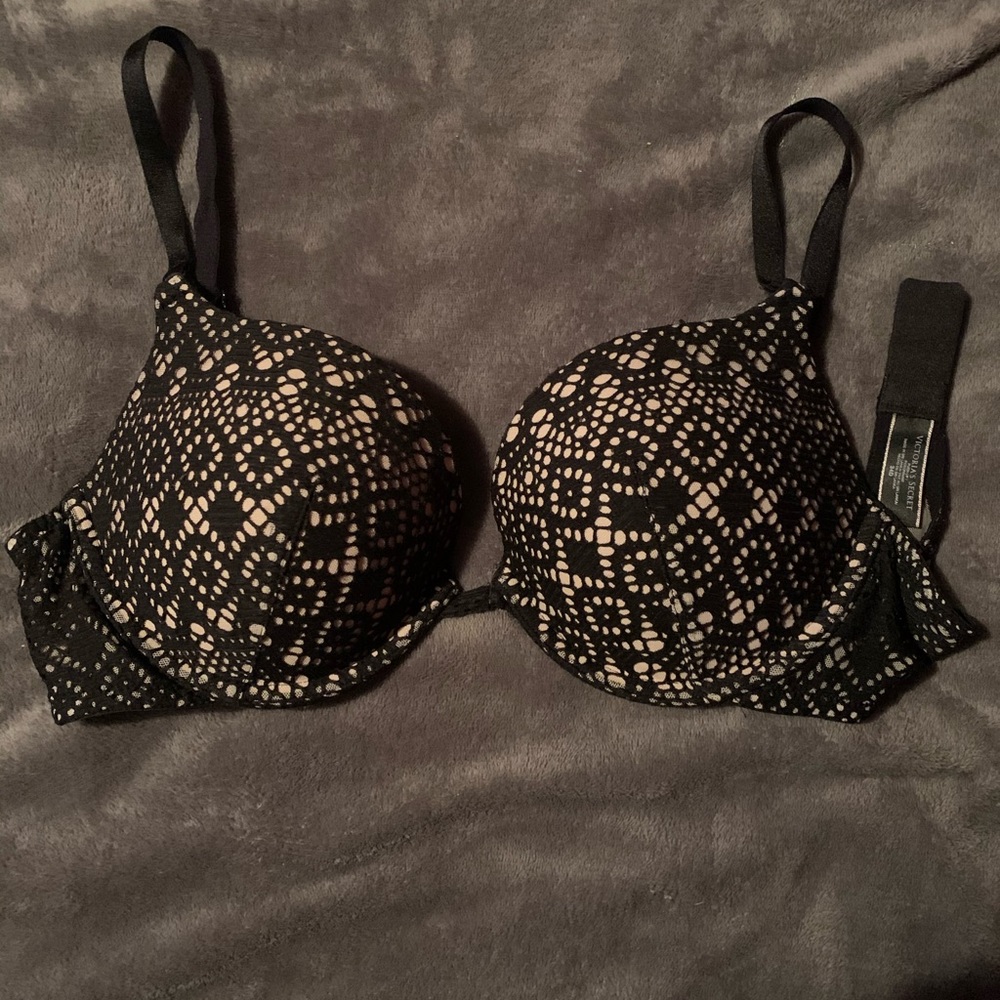 Victoria’s Secret bra